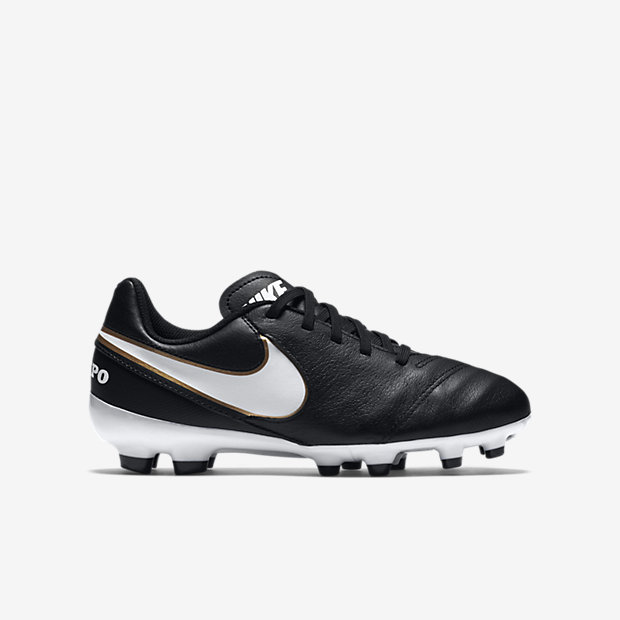 voetbalschoenen maat 41