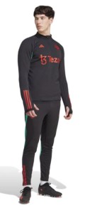 adidas-Manchester-United-Trainingspak-2023-2024-Zwart-Rood-Lichtgroen-E-140