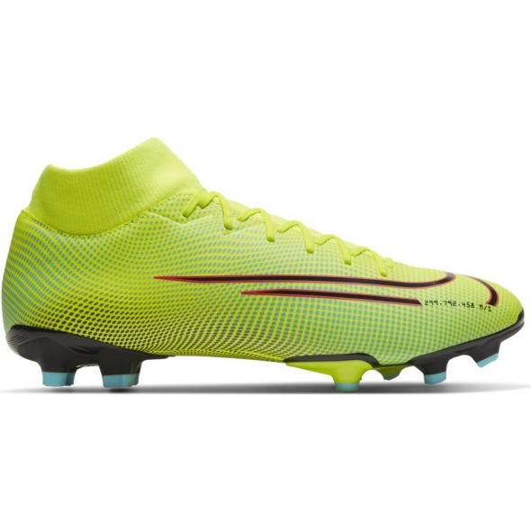 voetbalschoenen kunstgras en gras